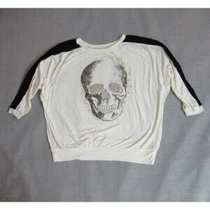 Super Soft by Torrid Sweatshirt Womens Size 00 Beige Black Skull Pullover Goth